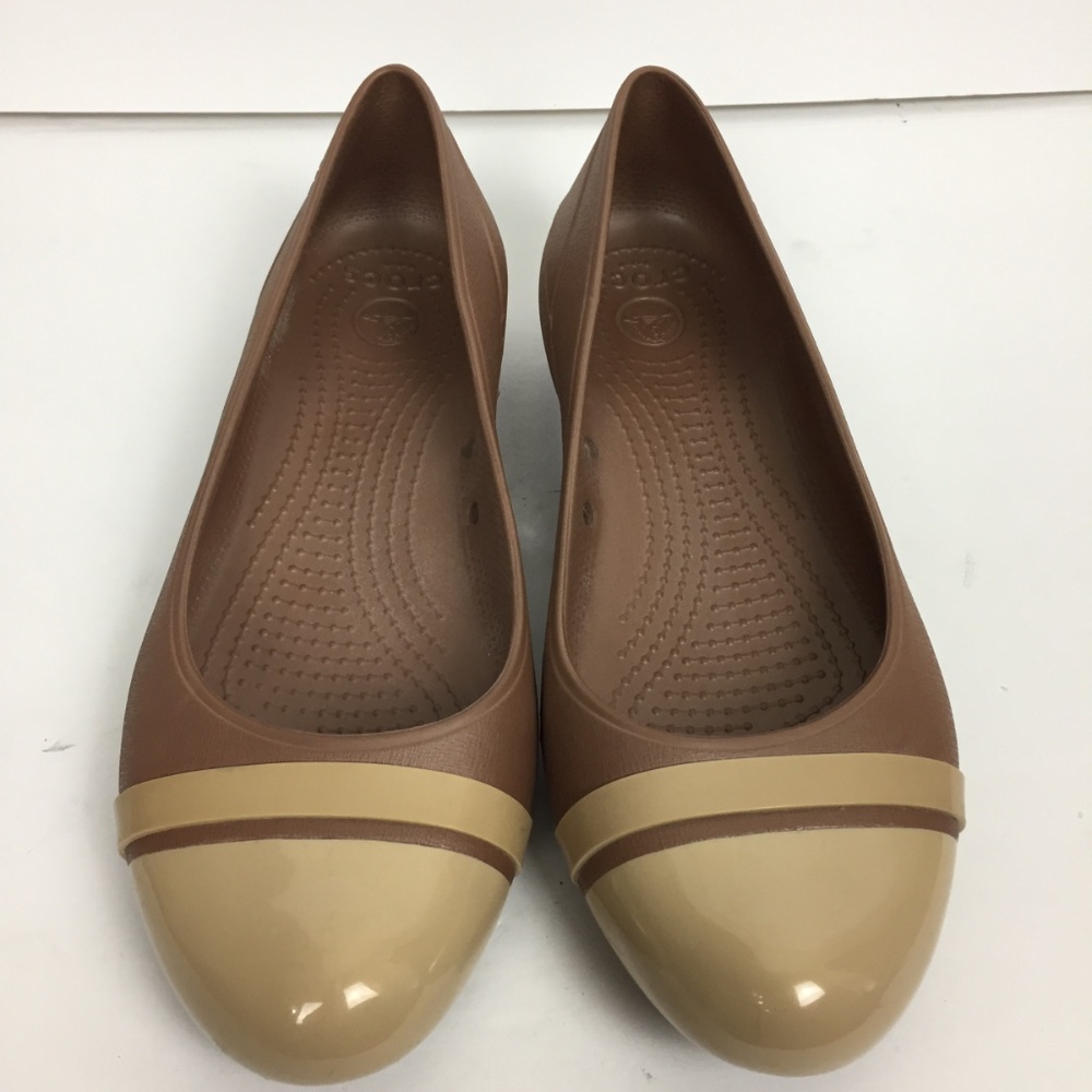 CROCS Women's Flats Sz 9W Two Tone Brown Beige